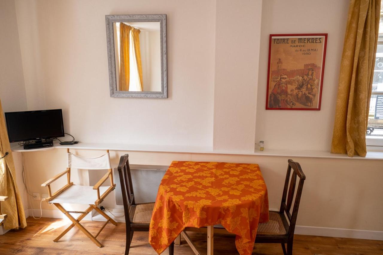 Appartement Place Des Cordeliers Dinan Luaran gambar